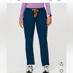 Yola Skinny Scrub Pant